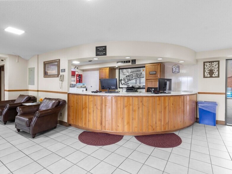 More Photos Of 500 E A St, Ogallala Hotel For Sale