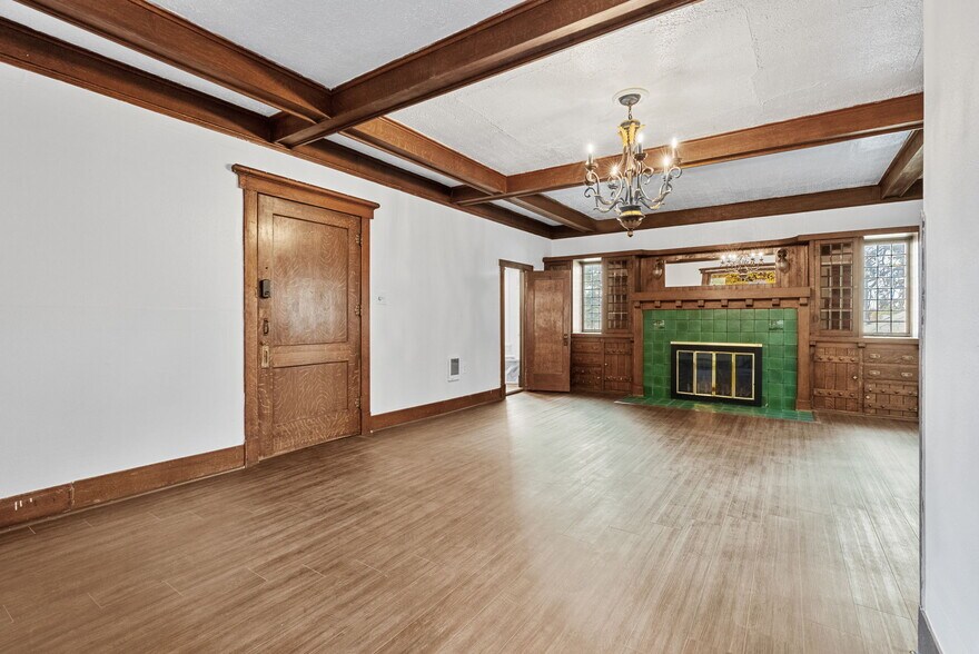 More Photos Of 2002 W 8th Ave, Spokane Multifamily For Sale