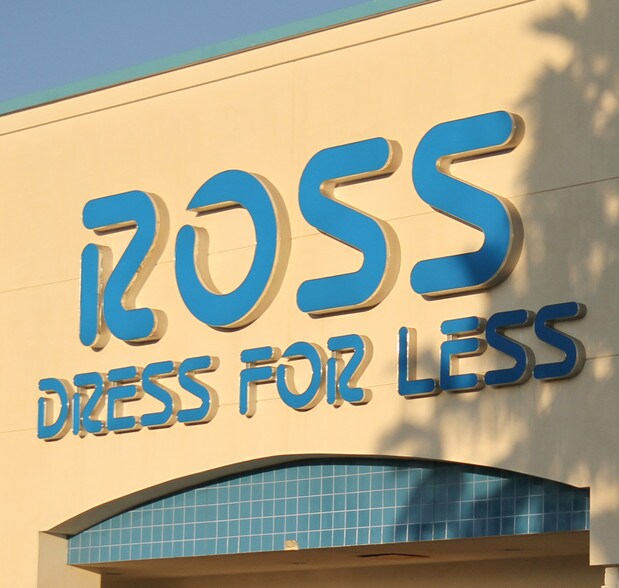 More Photos Of 3200-3400 N Federal Hwy, Fort Lauderdale Unknown For Lease