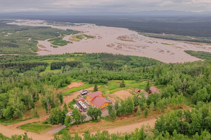 More Photos Of 6831 Orchid Dr, Salcha Specialty For Sale