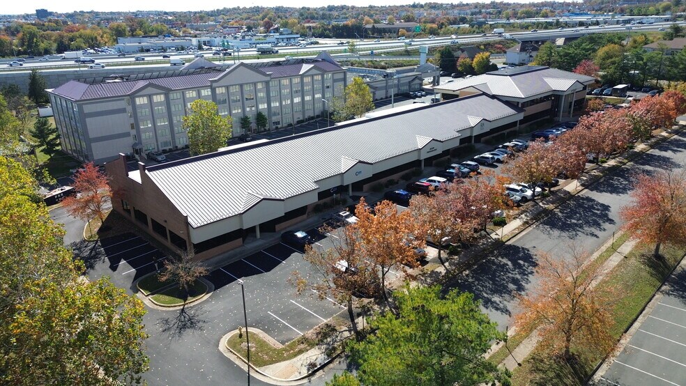 More Photos Of 10601-10687 Gaskins Way, Manassas Office For Lease