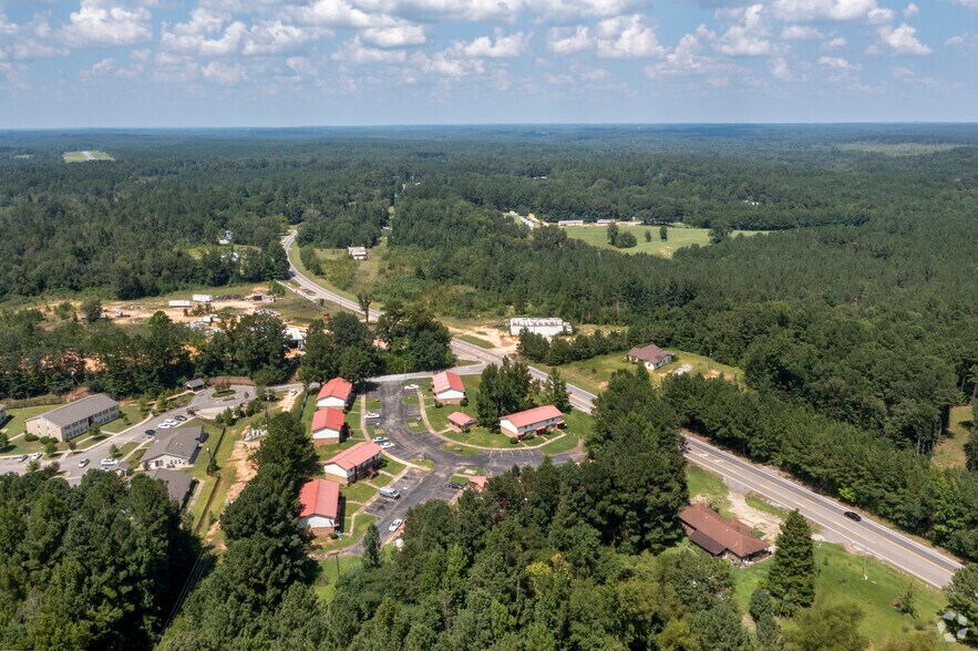 More Photos Of 1500 N Archusa Ave, Quitman Apartments For Sale