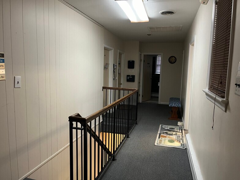 More Photos Of 901 Old Marlton Pike W, Marlton Medical For Sale