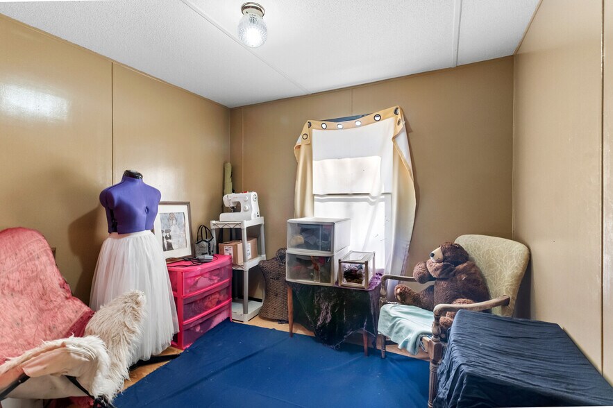 More Photos Of 7450 Highway 187, Eureka Springs Restaurant For Sale