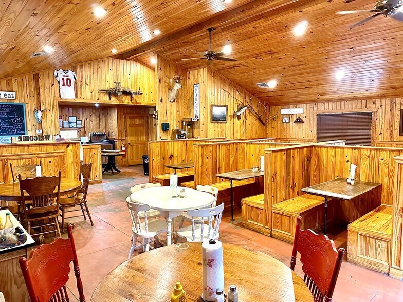 More Photos Of 8419 Valdosta Hwy, Morven Restaurant For Sale