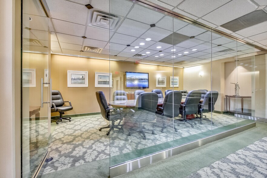 Primary Photo Of 10605 Concord St, Kensington Coworking Space