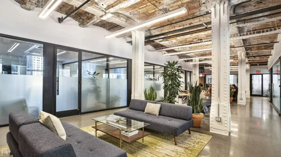 Primary Photo Of 25 W 39th St, New York Coworking Space