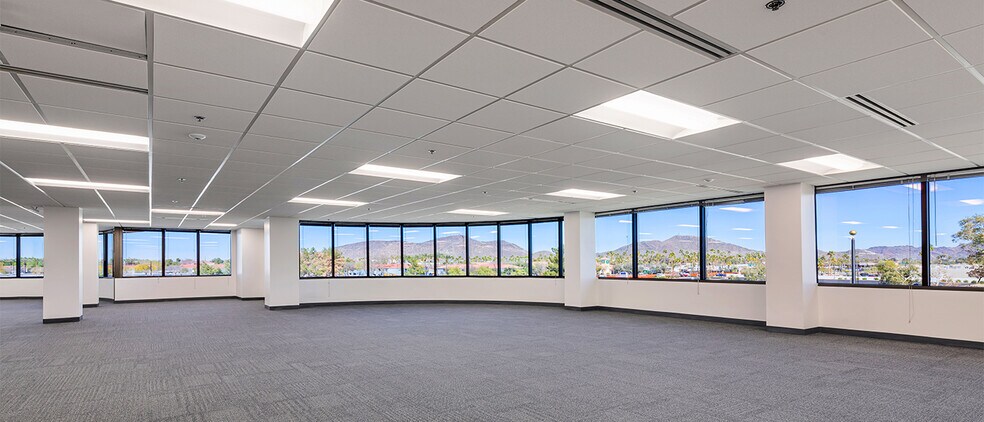 More Photos Of 8900 N 22nd Ave, Phoenix Office For Sale