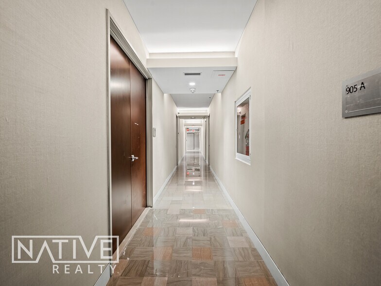 More Photos Of 14 NE 1st Ave, Miami Office For Sale