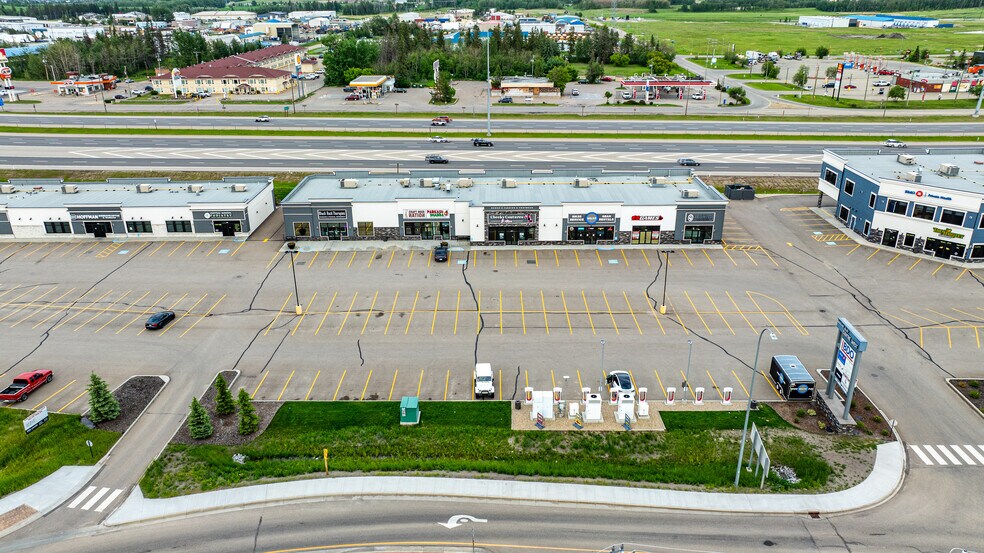 More Photos Of 179 Leva Ave, Red Deer Storefront For Lease