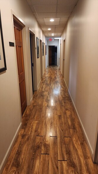 More Photos Of 2308 Perimeter Park Dr, Atlanta Office For Sale