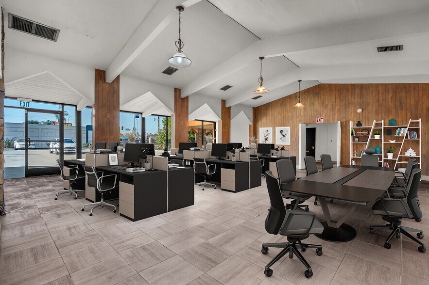 More Photos Of 4020 Slauson Ave, Maywood Storefront Retail Office For Lease