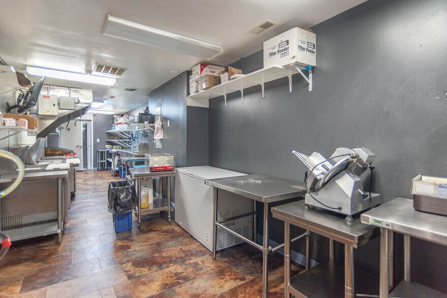 More Photos Of 789 E Morgan St, Martinsville Restaurant For Sale