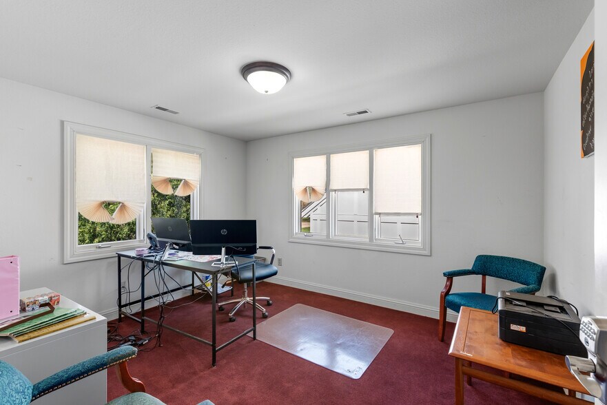 More Photos Of 6165 N Green Bay Ave, Glendale Office For Sale