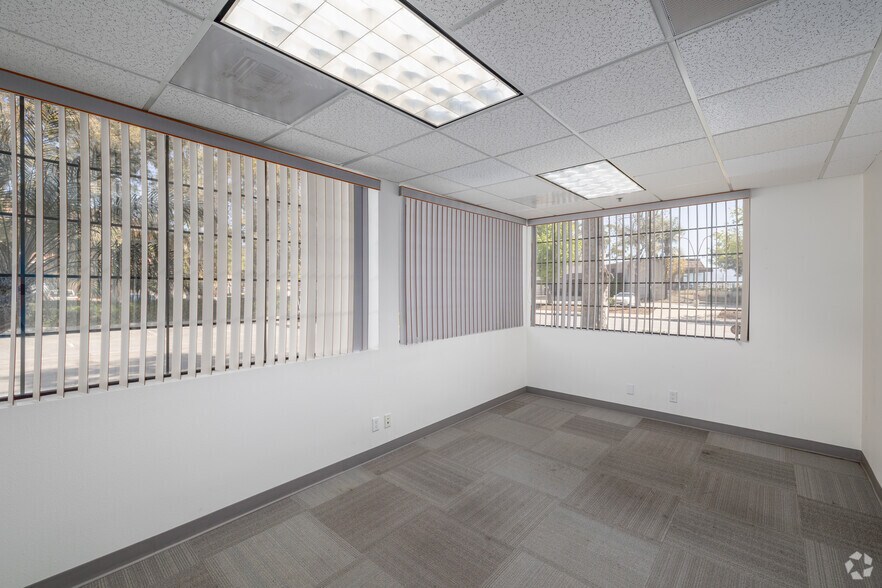 More Photos Of 1327 Del Norte Rd, Camarillo Medical For Sale