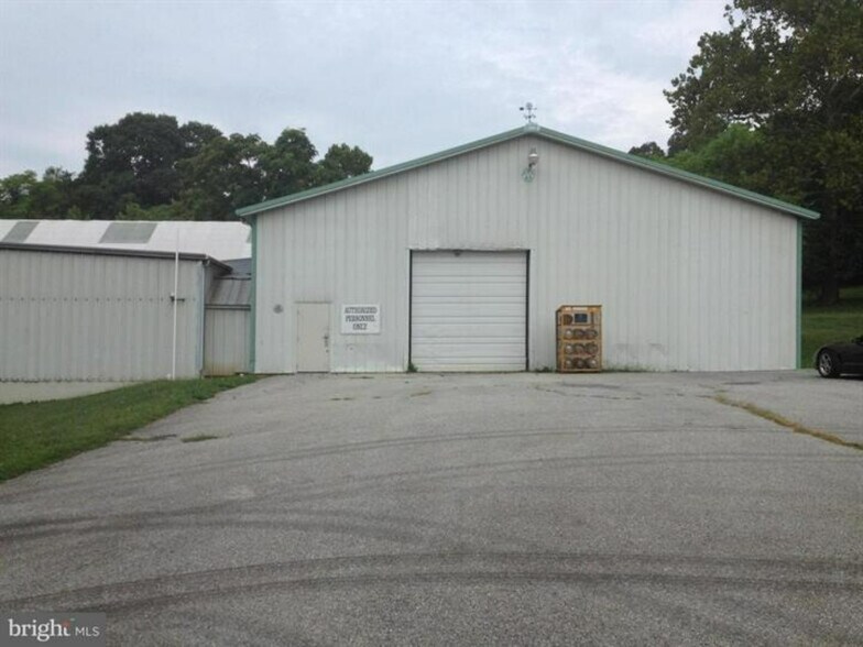 Primary Photo Of 11712 Big Pool Rd, Clear Spring Warehouse For Sale