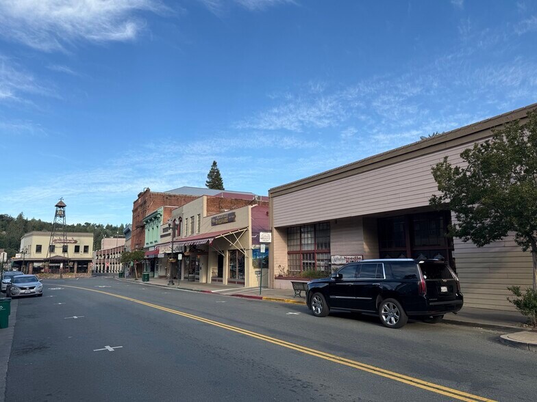More Photos Of 447 Main St, Placerville General Retail For Sale