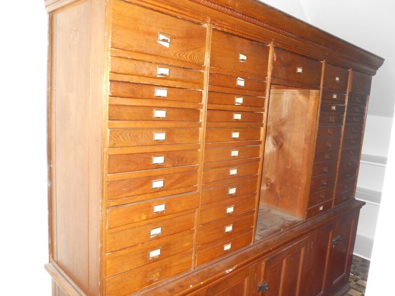 More Photos Of 115 S Main St, Vassar Office Residential For Lease