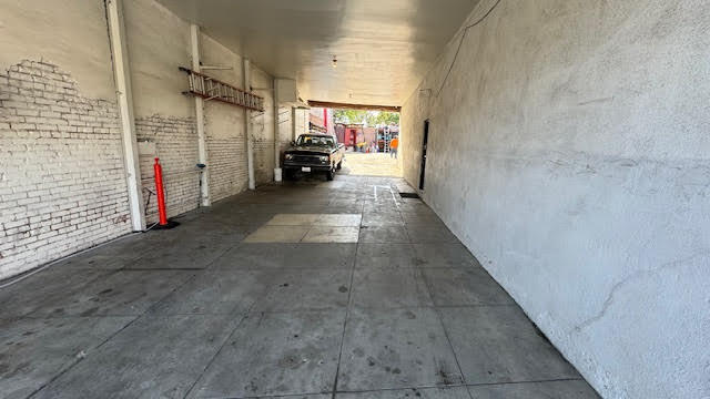 More Photos Of 1485 Lincoln Ave, Pasadena Light Manufacturing For Sale