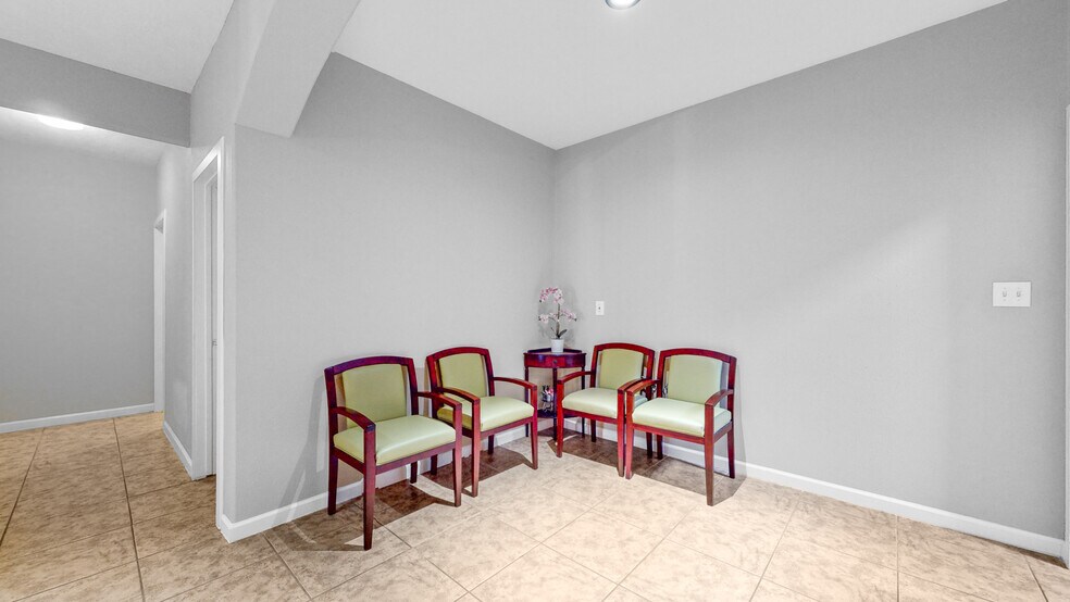 More Photos Of 28711 Robinson Rd, Conroe Industrial For Sale