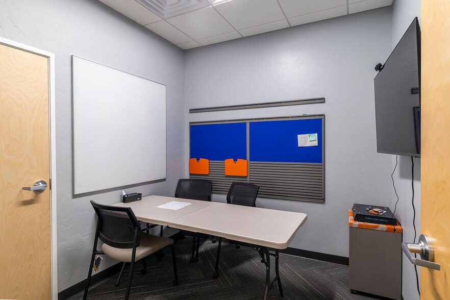 More Photos Of 870 S Campbell Ave, Tucson Warehouse For Sale