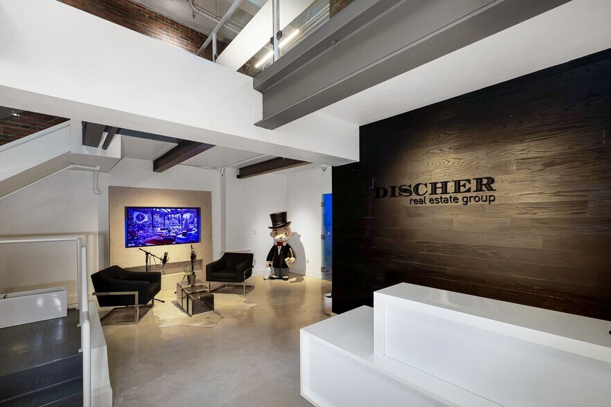 More Photos Of 950 6th Ave, San Diego Office For Lease