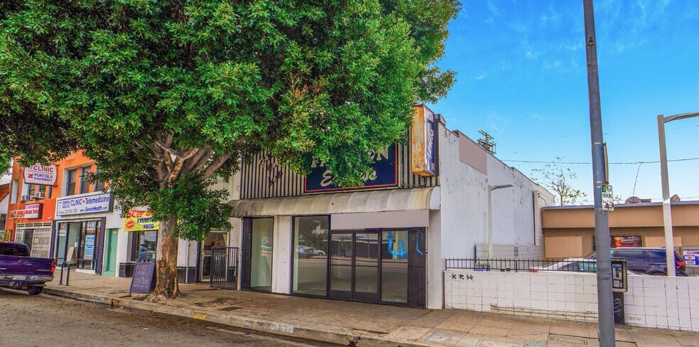 More Photos Of 4874 Huntington Dr S, Los Angeles Storefront Retail Office For Lease