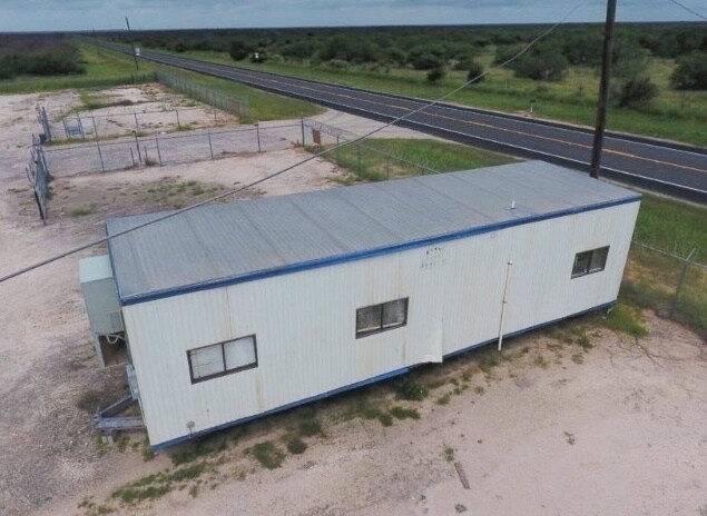 More Photos Of 1811 State Highway 16, Hebbronville Warehouse For Sale