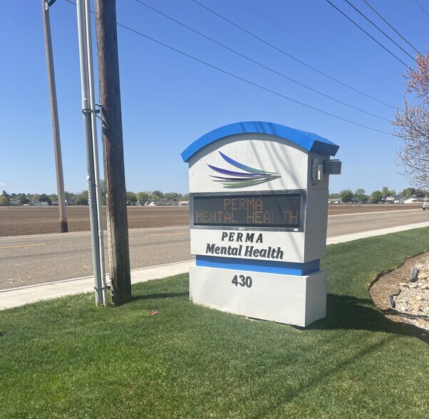 More Photos Of 430 W Iowa Ave, Nampa Loft Creative Space For Sale