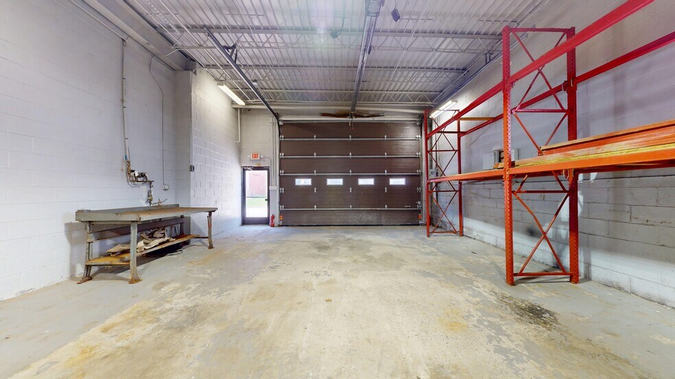 More Photos Of 3367 Spring Garden Rd, Pittsburgh Warehouse For Lease