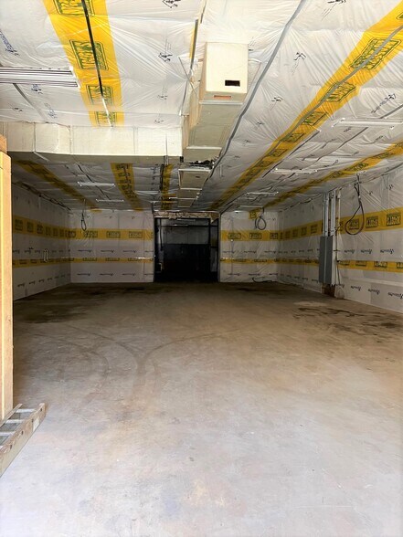 More Photos Of 1544 Jefferson Chemical Rd, Conroe Warehouse For Sale