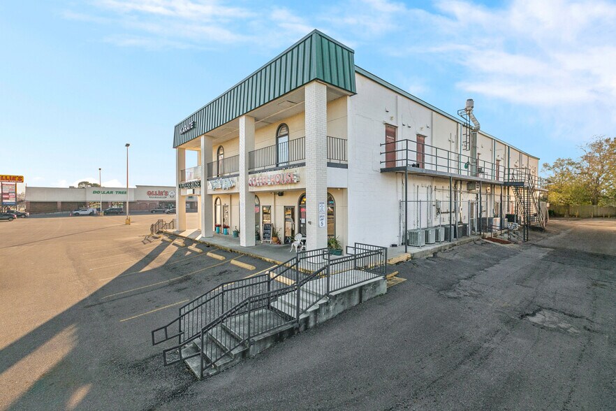 More Photos Of 393-397 W Esplanade Ave, Kenner Freestanding For Sale