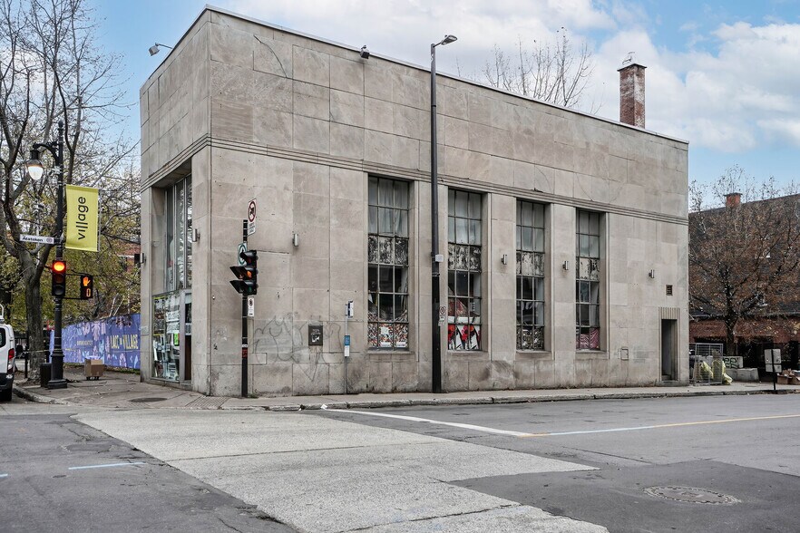 More Photos Of 1100 Rue Sainte-Catherine E, Montréal Freestanding For Sale