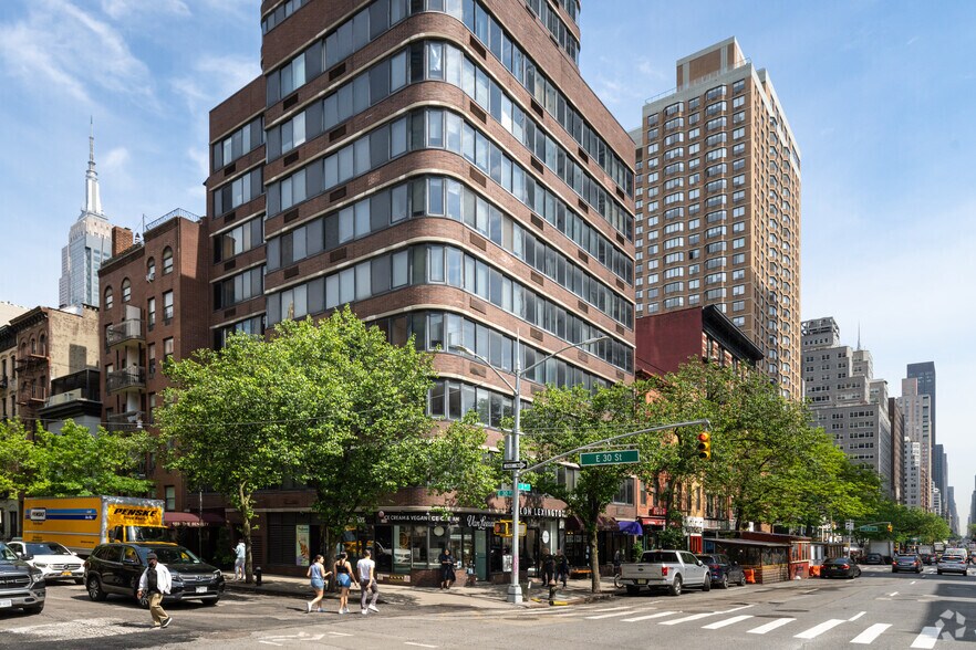 More Photos Of 159 E 30th St, New York Apartments For Lease