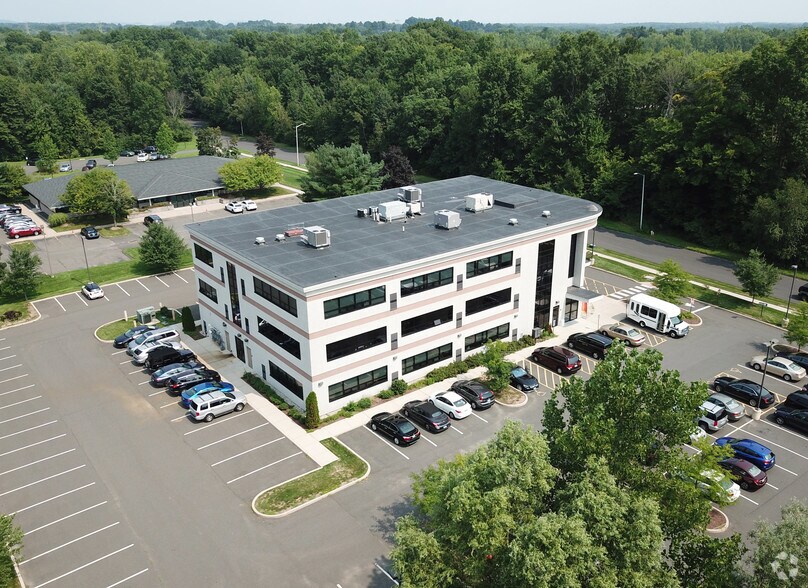 More Photos Of 35 Jolley Dr, Bloomfield Medical For Lease