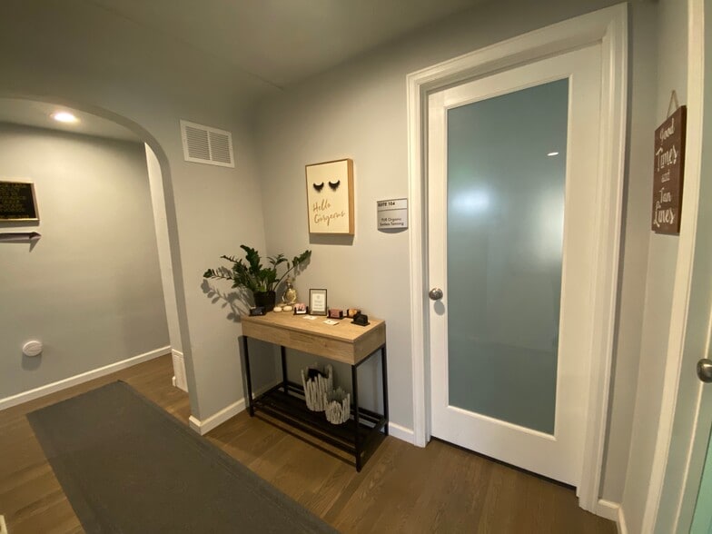 More Photos Of 7145 Lowell Blvd, Westminster Office For Lease