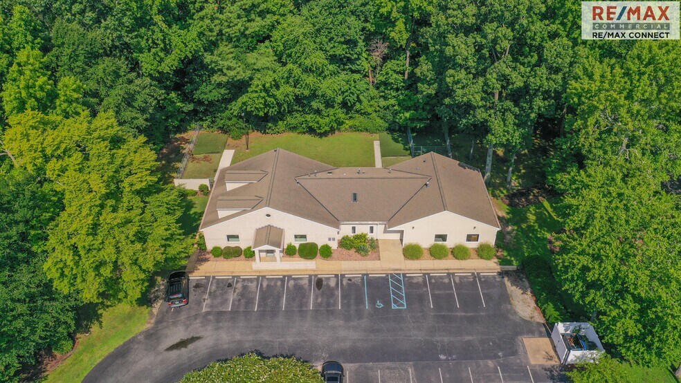 More Photos Of 3440 Hampton Hwy, Yorktown Office For Lease