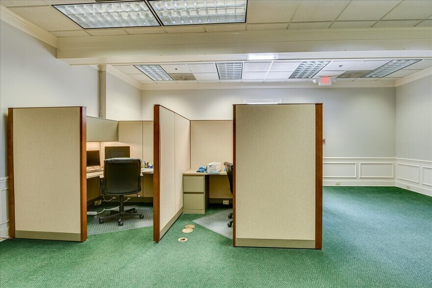 More Photos Of 624 Ellis St, Augusta Office For Sale