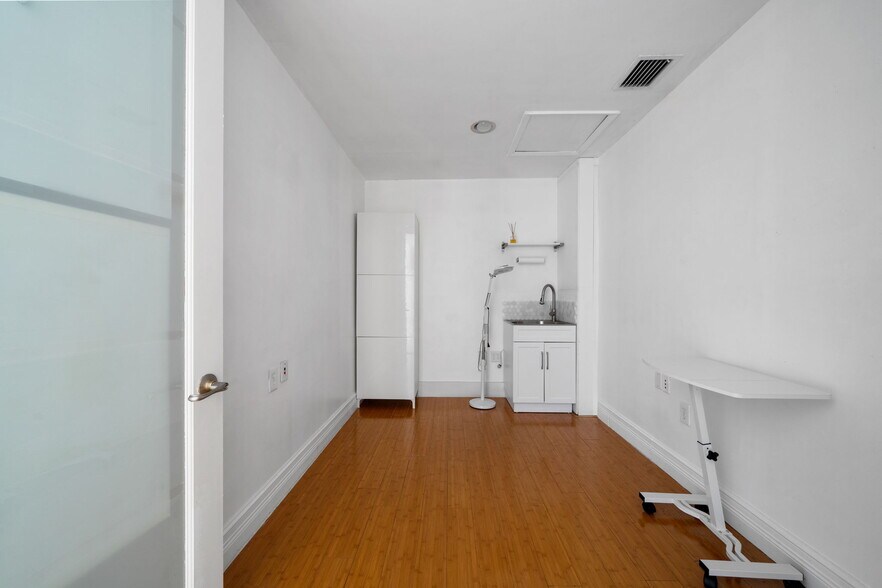 Primary Photo Of 430 S Dixie Hwy, Miami Office For Lease