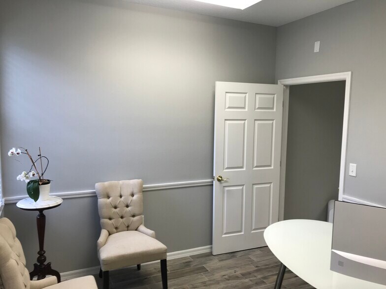 More Photos Of 27544 Cashford Cir, Wesley Chapel Office For Lease