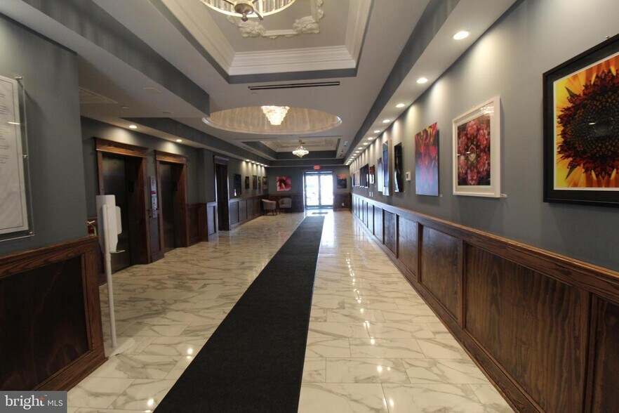 More Photos Of 100 E Main St, Salisbury Office For Lease