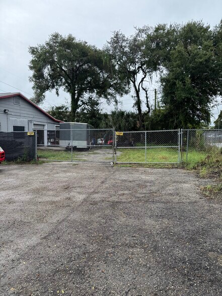 More Photos Of 800 W Sr 434, Longwood Auto Repair For Sale