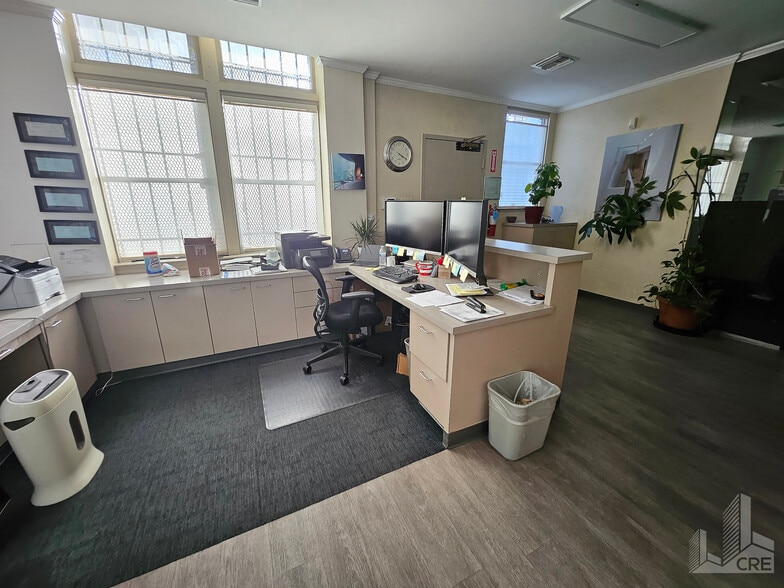 More Photos Of 930 Innes Ave, San Francisco Research And Development For Lease