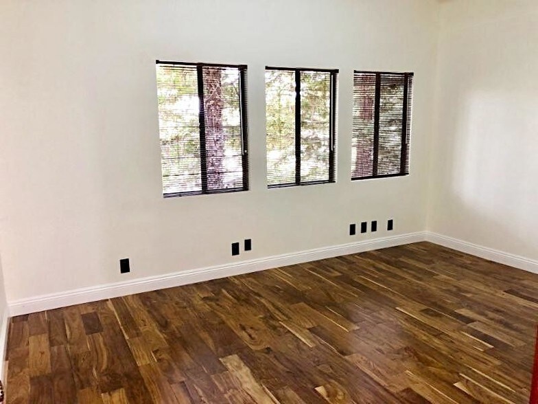 More Photos Of 1610 Oak St, Solvang Office For Lease