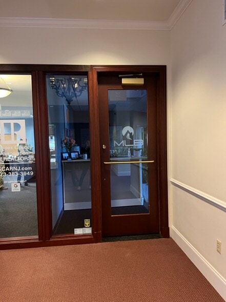More Photos Of 351 Sparta Ave, Sparta Office For Lease