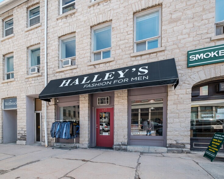 More Photos Of 155-159 Wellington St, Kingston Storefront Retail Residential For Lease