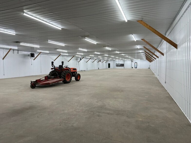 More Photos Of 13373 County Road 2, Morrisburg Industrial For Lease