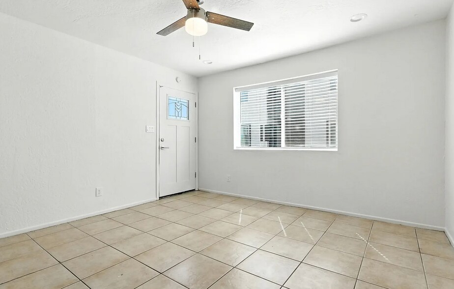 More Photos Of 750 E 1st Ave, Mesa Apartments For Sale