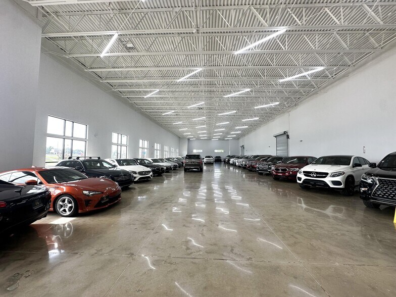 More Photos Of 751 N Central Expy, Mc Kinney Auto Dealership For Sale