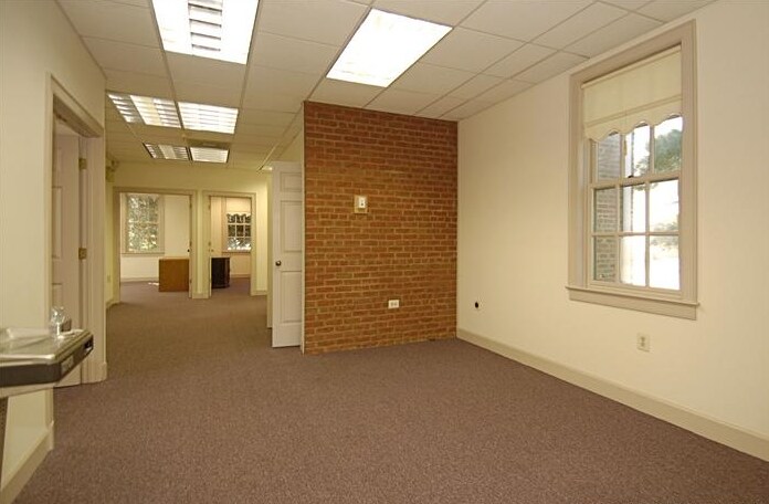 More Photos Of 15158 Berlin Tpke, Purcellville Lodge Meeting Hall For Lease